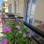 Kyana Luxury Kva Ii *