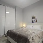 Kyana Luxury Kva Ii Apartament