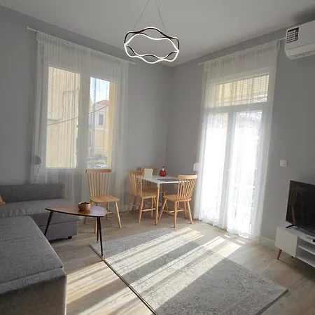 דירה Kyana Luxury Kva Ii קאבאלה