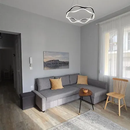 Kyana Luxury Kva Ii דירה