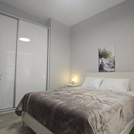 Kyana Luxury Kva Ii דירה