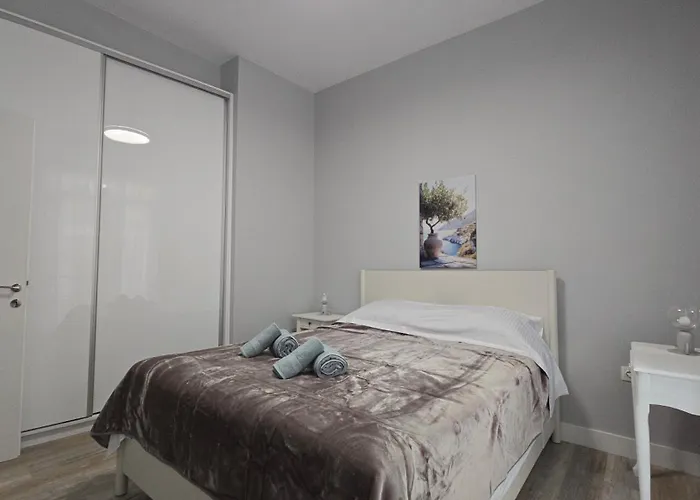 Kyana Luxury Kva Ii *